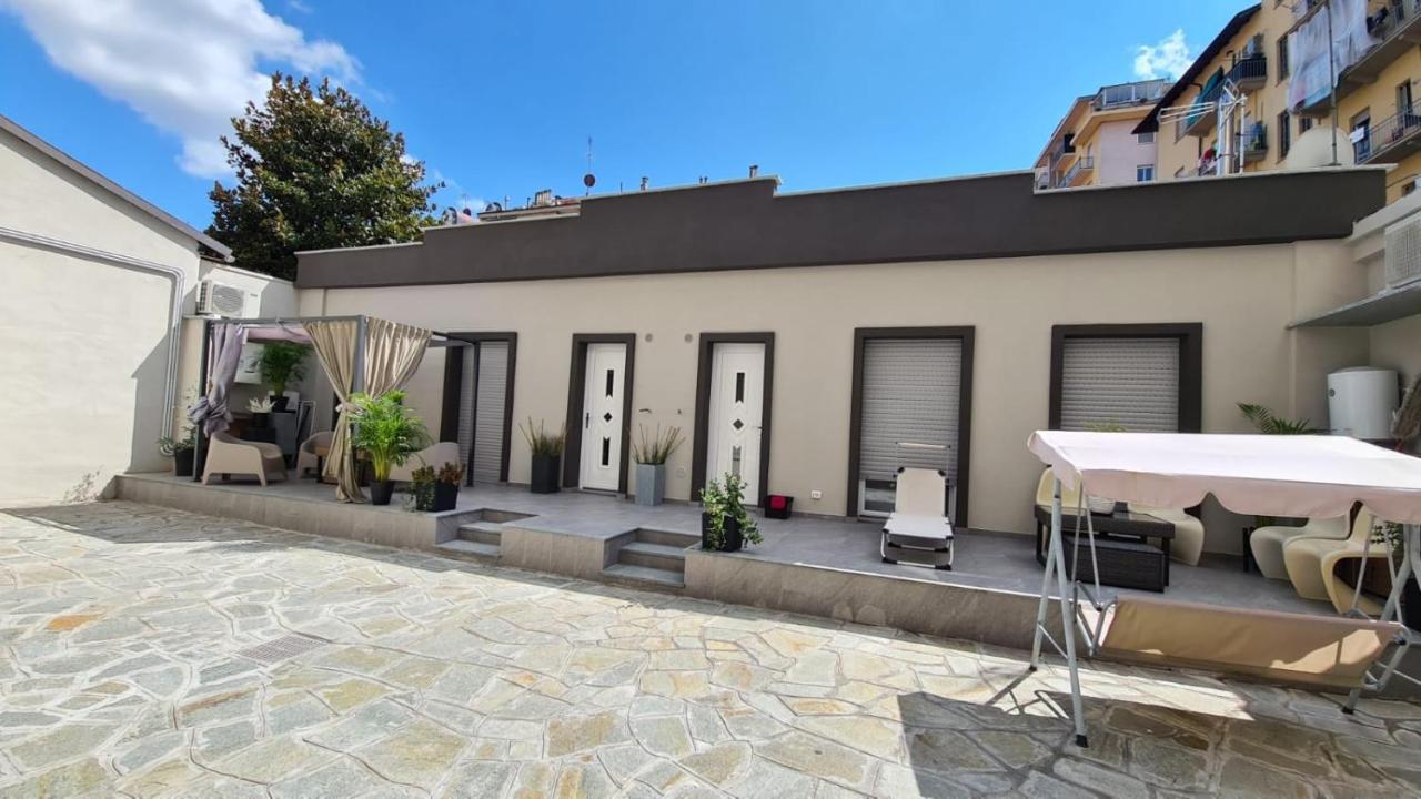 Decoluxe !Apartamento Con 1 Camera Da Letto , In Zona San Paolo , Via Martiniana 都灵 外观 照片