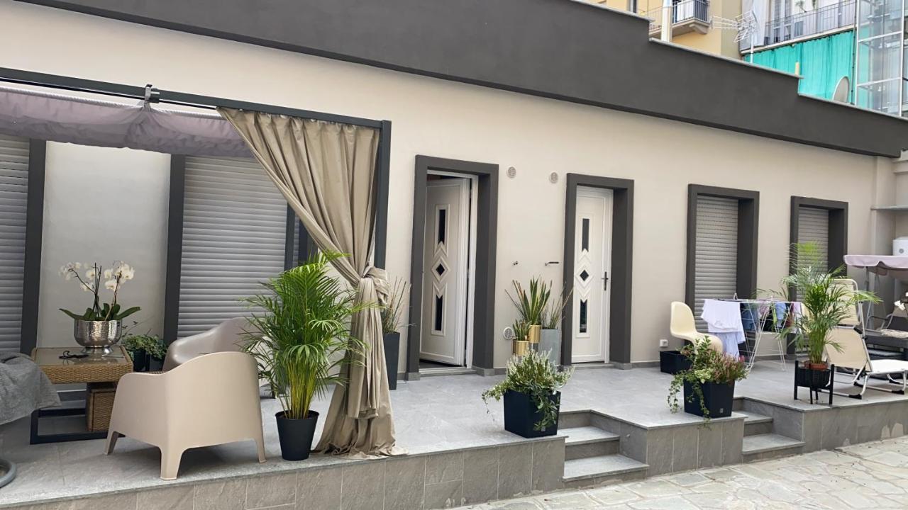Decoluxe !Apartamento Con 1 Camera Da Letto , In Zona San Paolo , Via Martiniana 都灵 外观 照片