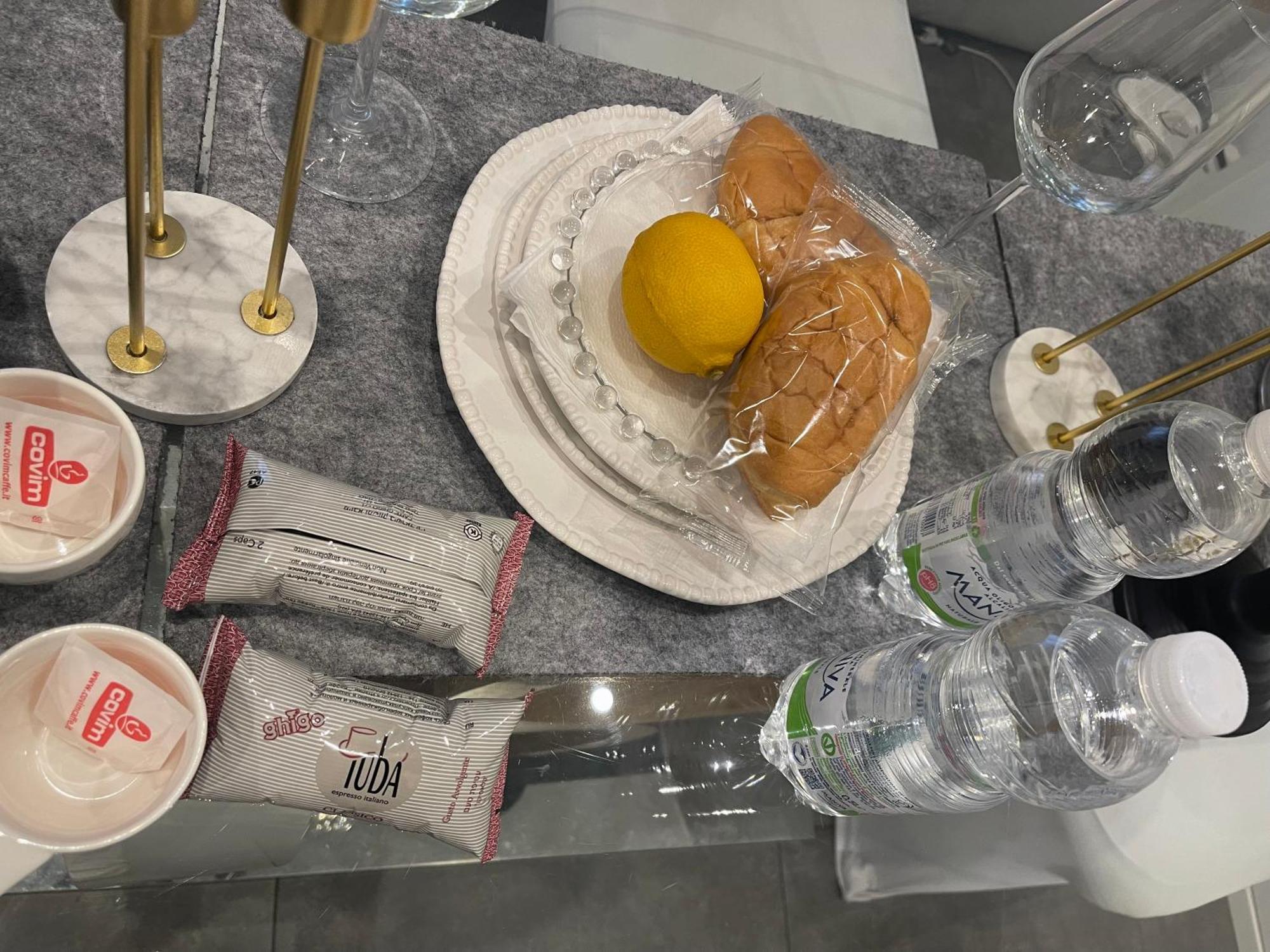 Decoluxe !Apartamento Con 1 Camera Da Letto , In Zona San Paolo , Via Martiniana 都灵 外观 照片